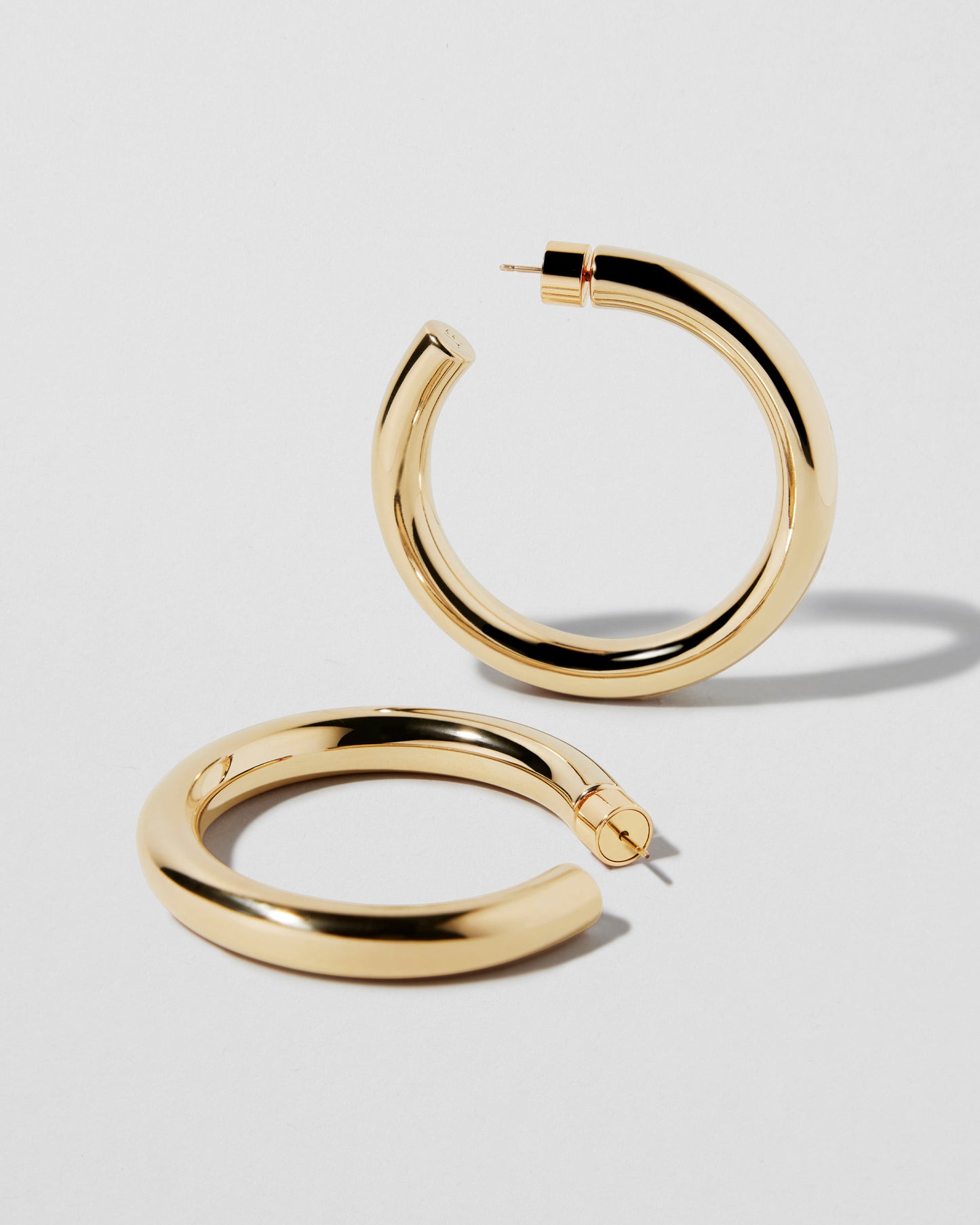 Jennifer Fisher - 1.5'' Kevin Mini Hoops - Yellow Gold