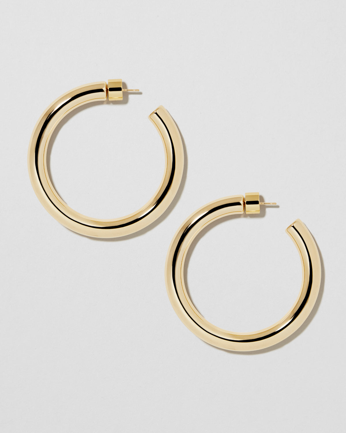 1.5" Samira Baby Hoops earring - alternate angle | gold hoop earrings for women