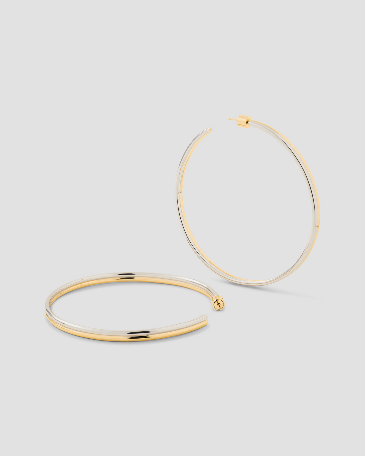 2.5" Two Tone Thread Hoops gold earring - styled on model | hoop earrings