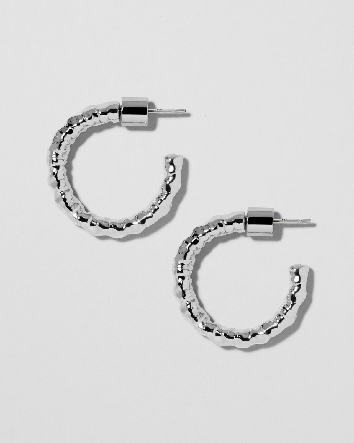 Hailey Huggies earring - worn look | gold huggie earrings