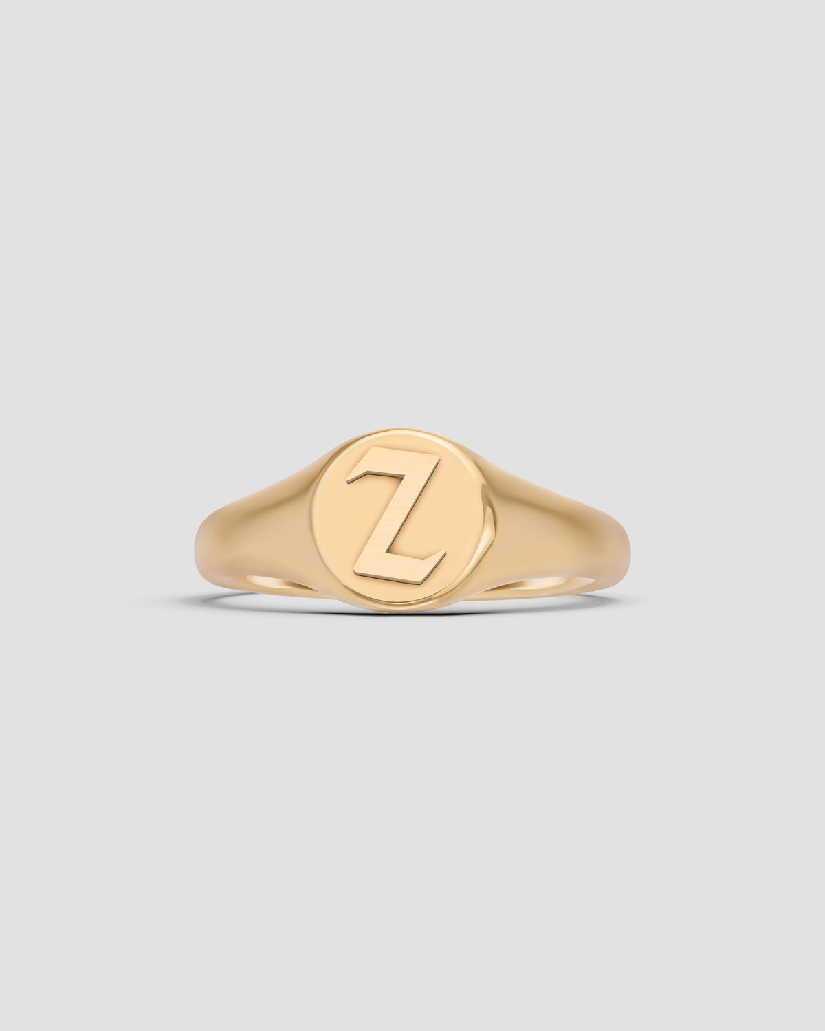 Mini Gothic Letter Signet Ring O-Z ring - front view | gold rings