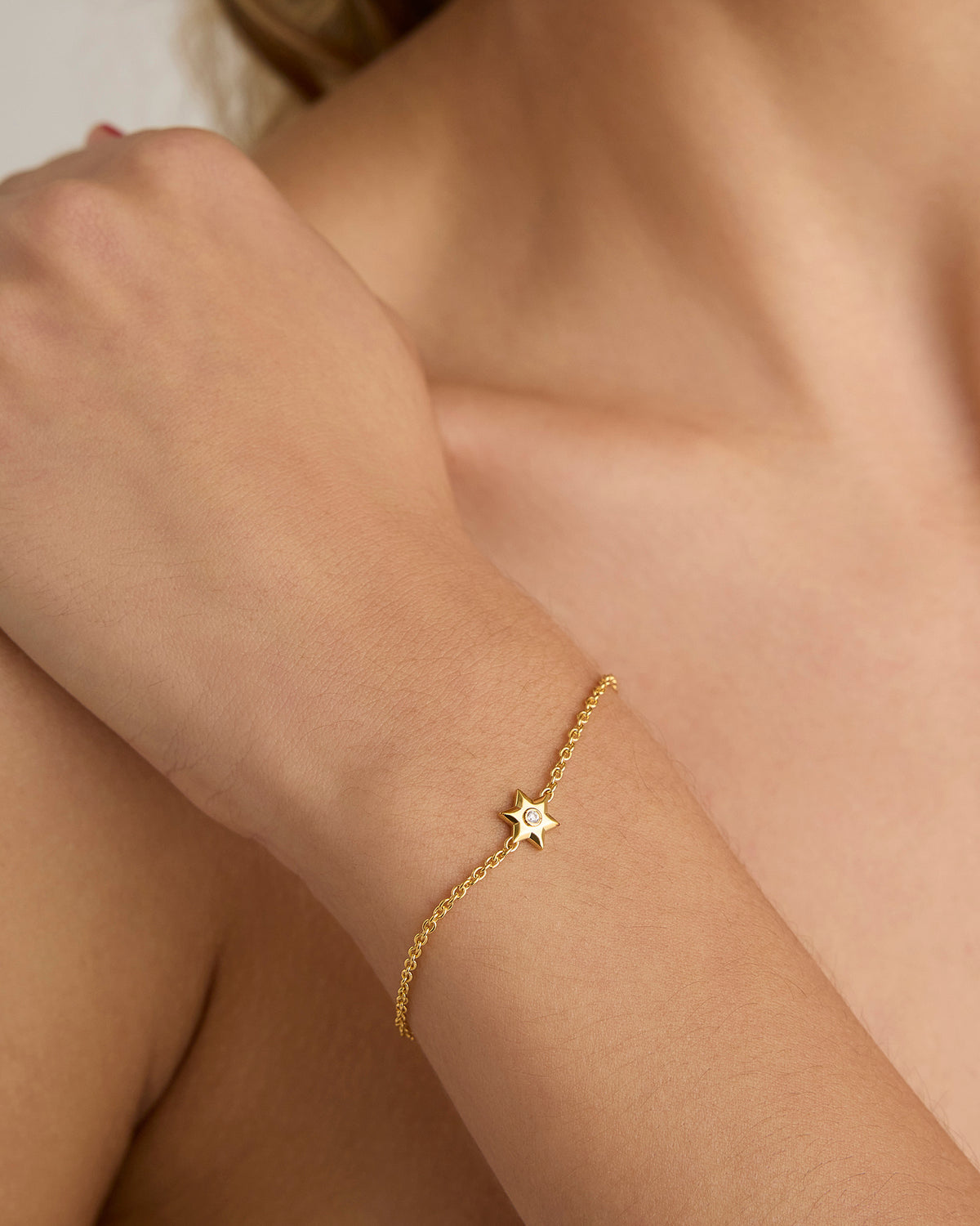 Star Of David bracelet - close-up detail | gold bracelets for women