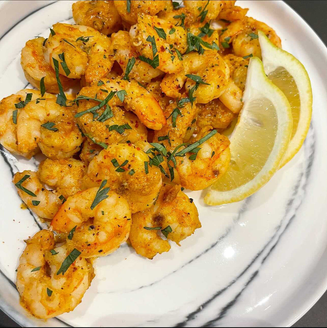 SIMPLE SHRIMP WITH NUTRITIONAL YEAST