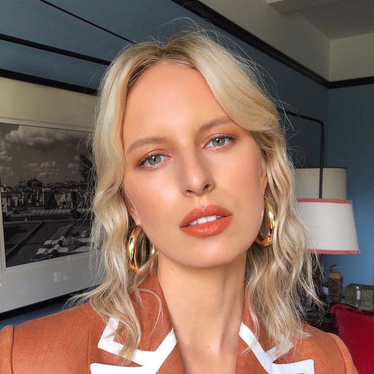 KAROLINA KURKOVA