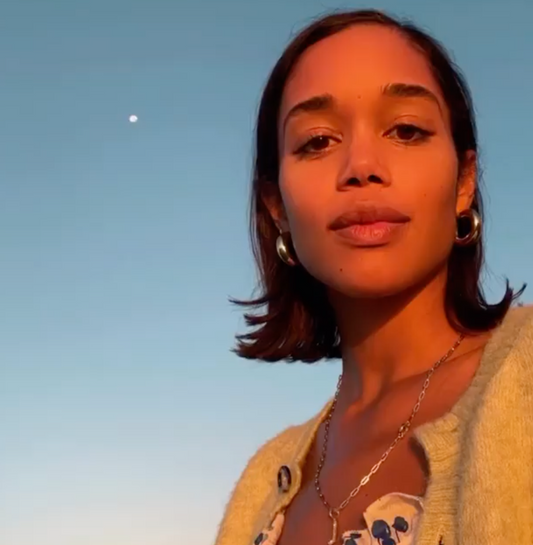 LAURA HARRIER