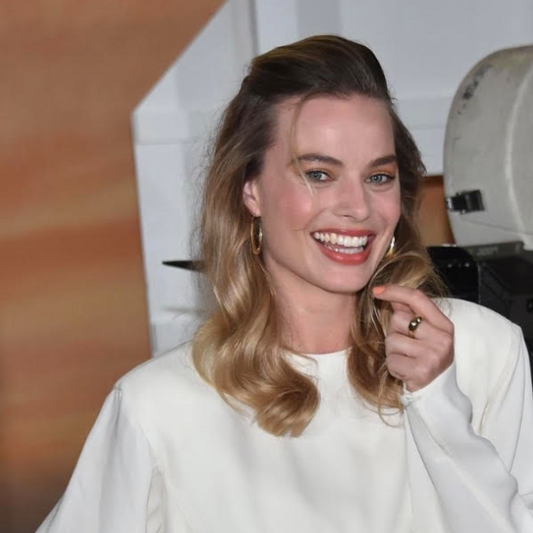 MARGOT ROBBIE