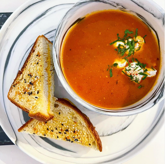 THE EASIEST TOMATO SOUP EVER