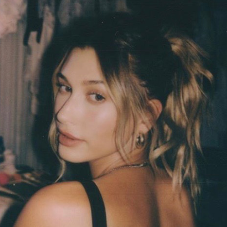 HAILEY BIEBER