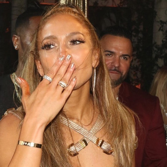 JENNIFER LOPEZ-burnish-white-diamond-letter-cuff-7-letters