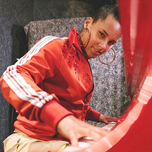 ALICIA KEYS
