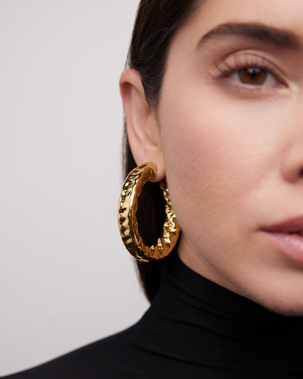 1.5" Maeve Baby Hoops gold earring - front view | hoop earrings