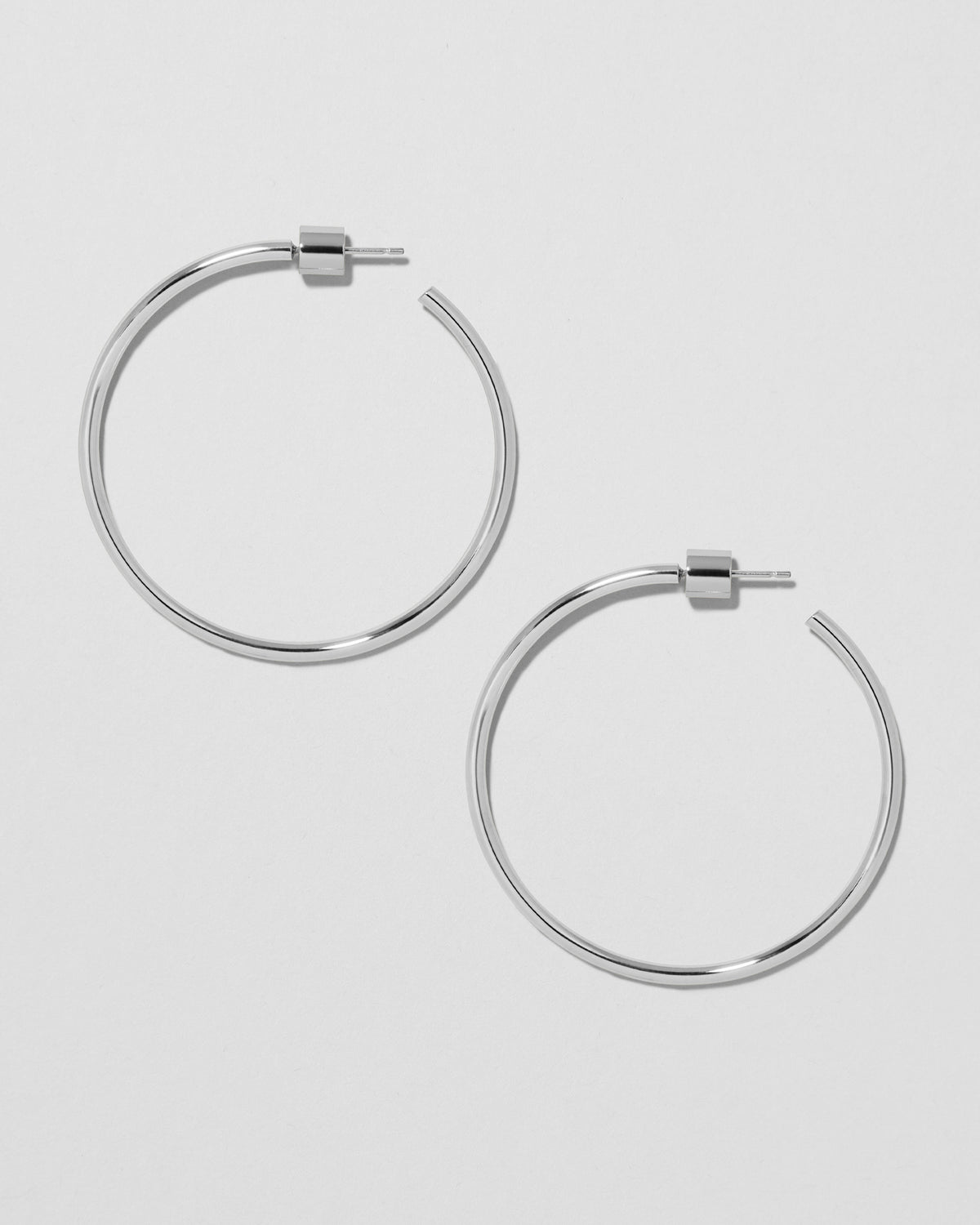 1.5" Thread Baby Hoops earring - side view | gold hoop earrings