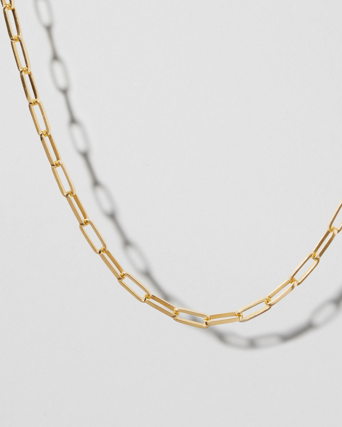 Fisher Link Chain necklace - product detail shot | 14k gold chain