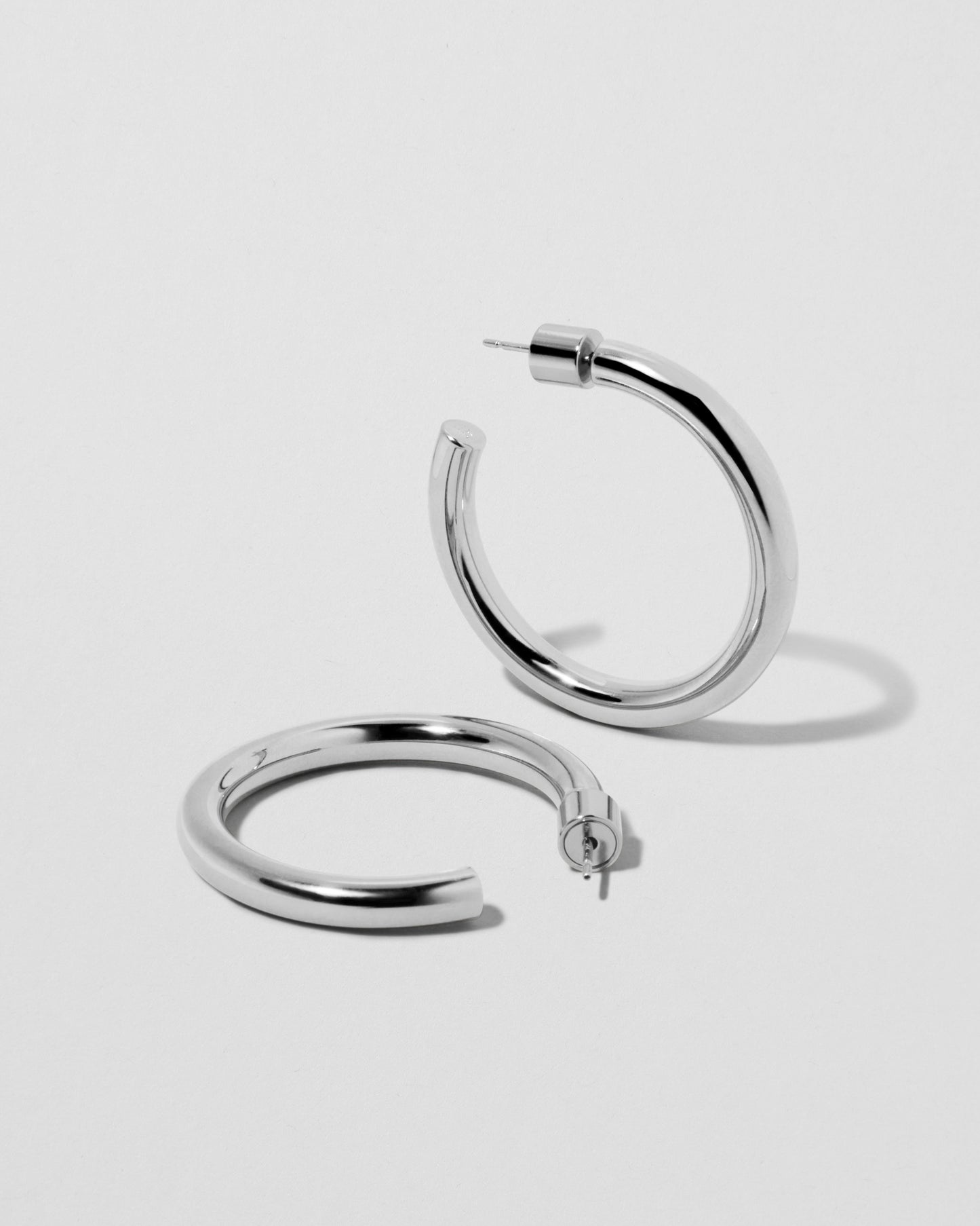 Jennifer Fisher - 1'' Lilly Mini Hoops - Silver