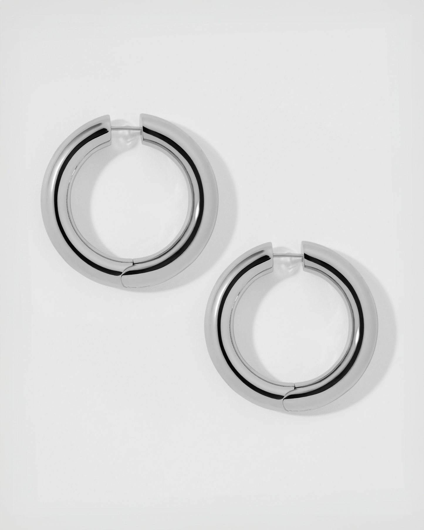 1" Samira Hinged Mini Hoops