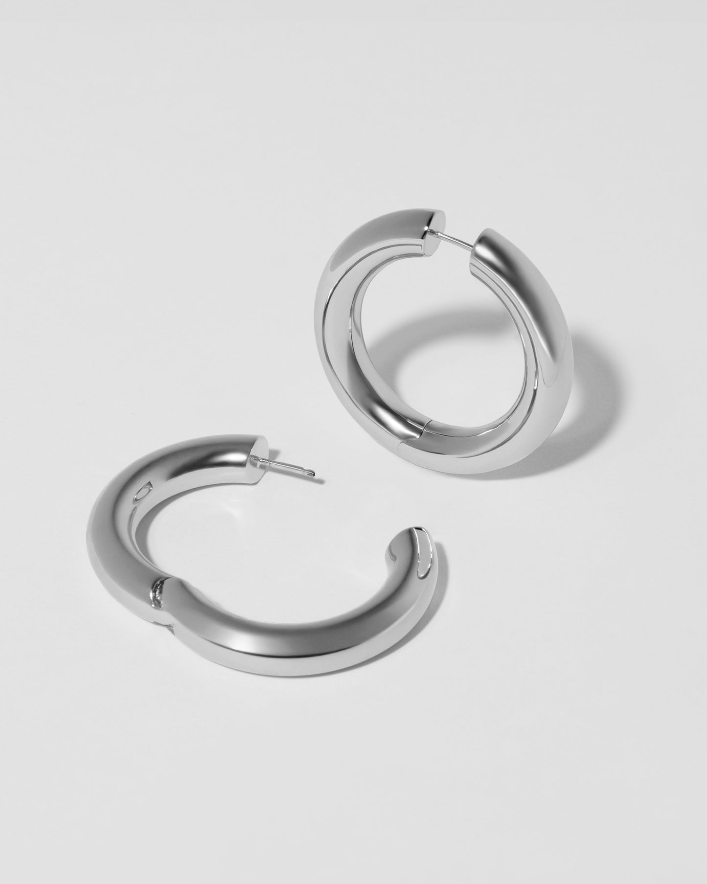 1" Samira Hinged Mini Hoops