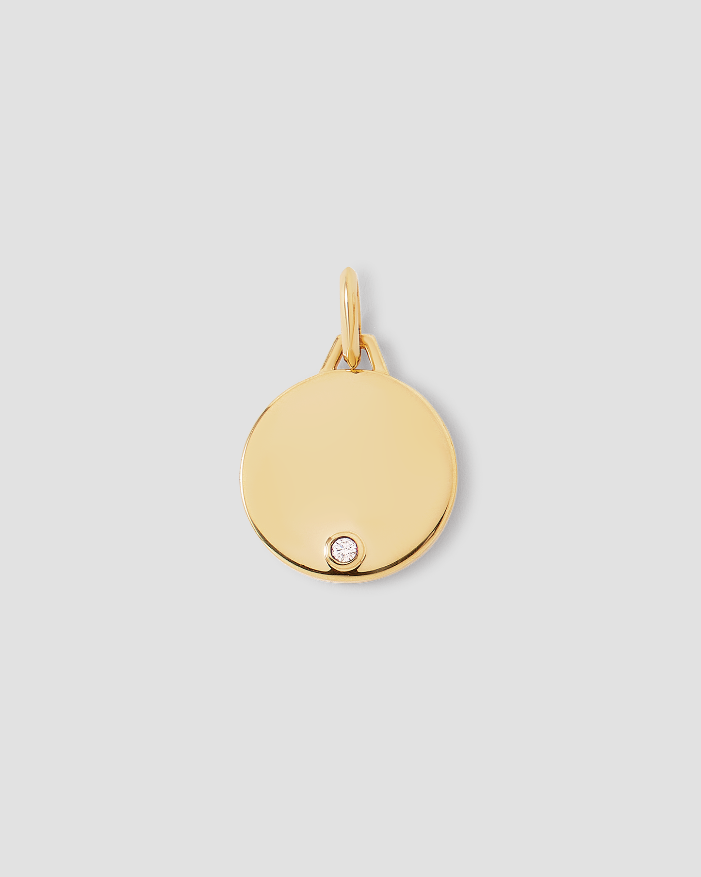 Personalized Small Circle with Diamond in 18K Yellow Gold