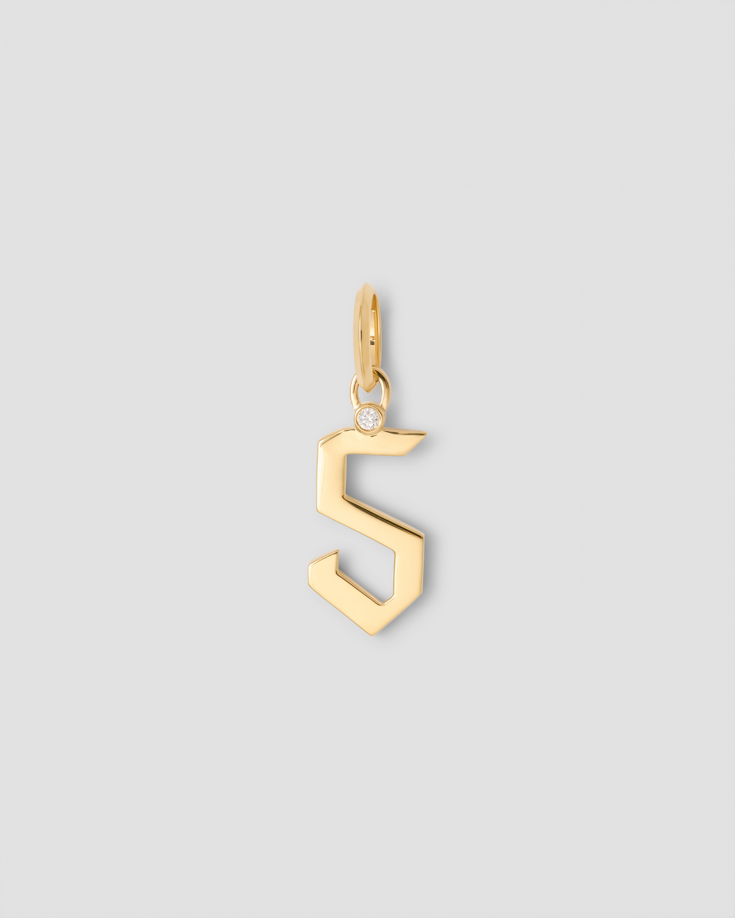 Gothic Number Charm with Diamond in 18K Yellow Gold