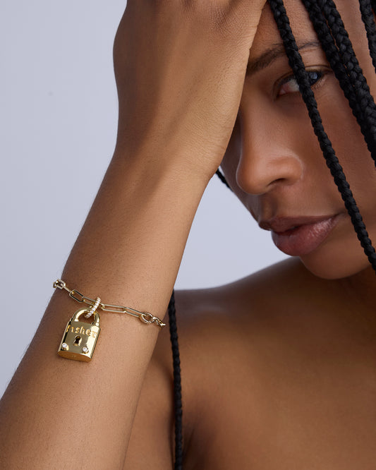 XL Lock with 2 Diamonds in 18K Yellow Gold