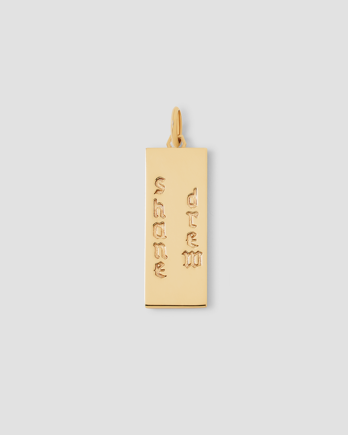 Personalized Classic Dog Tag in 18K Yellow Gold