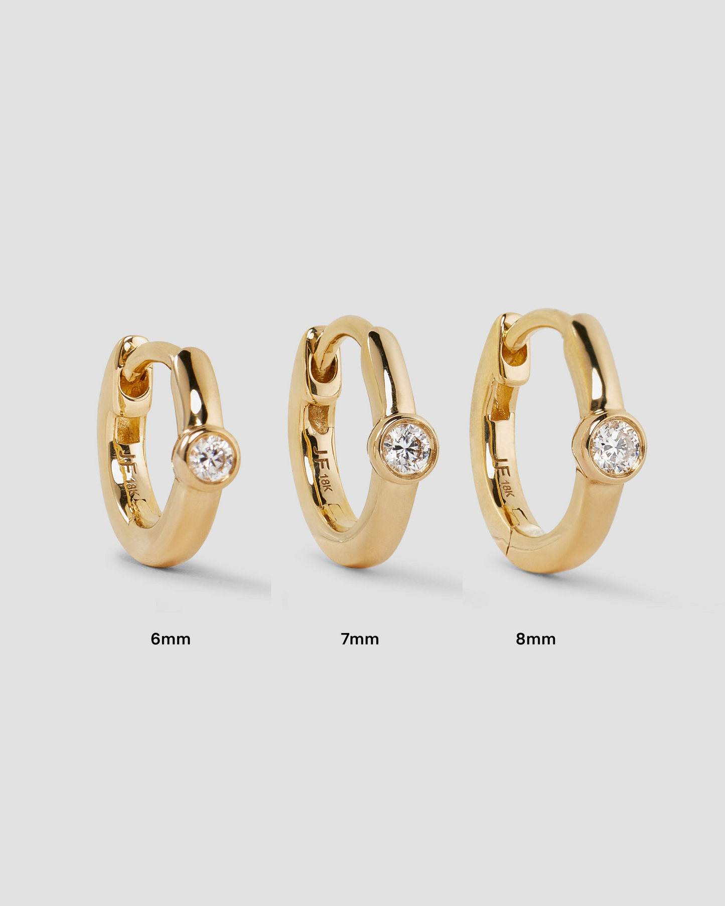 18K Essential Single Stone Tiny Huggie