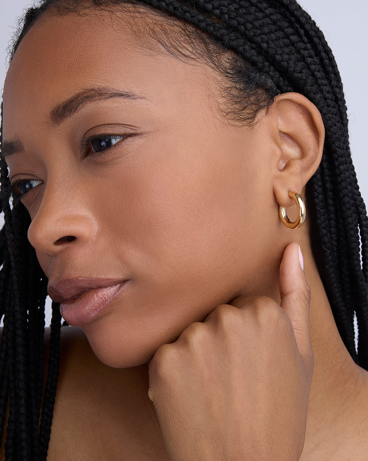 Lilly Huggies in 14K Yellow Gold 18K gold earring - front view | hoop earrings