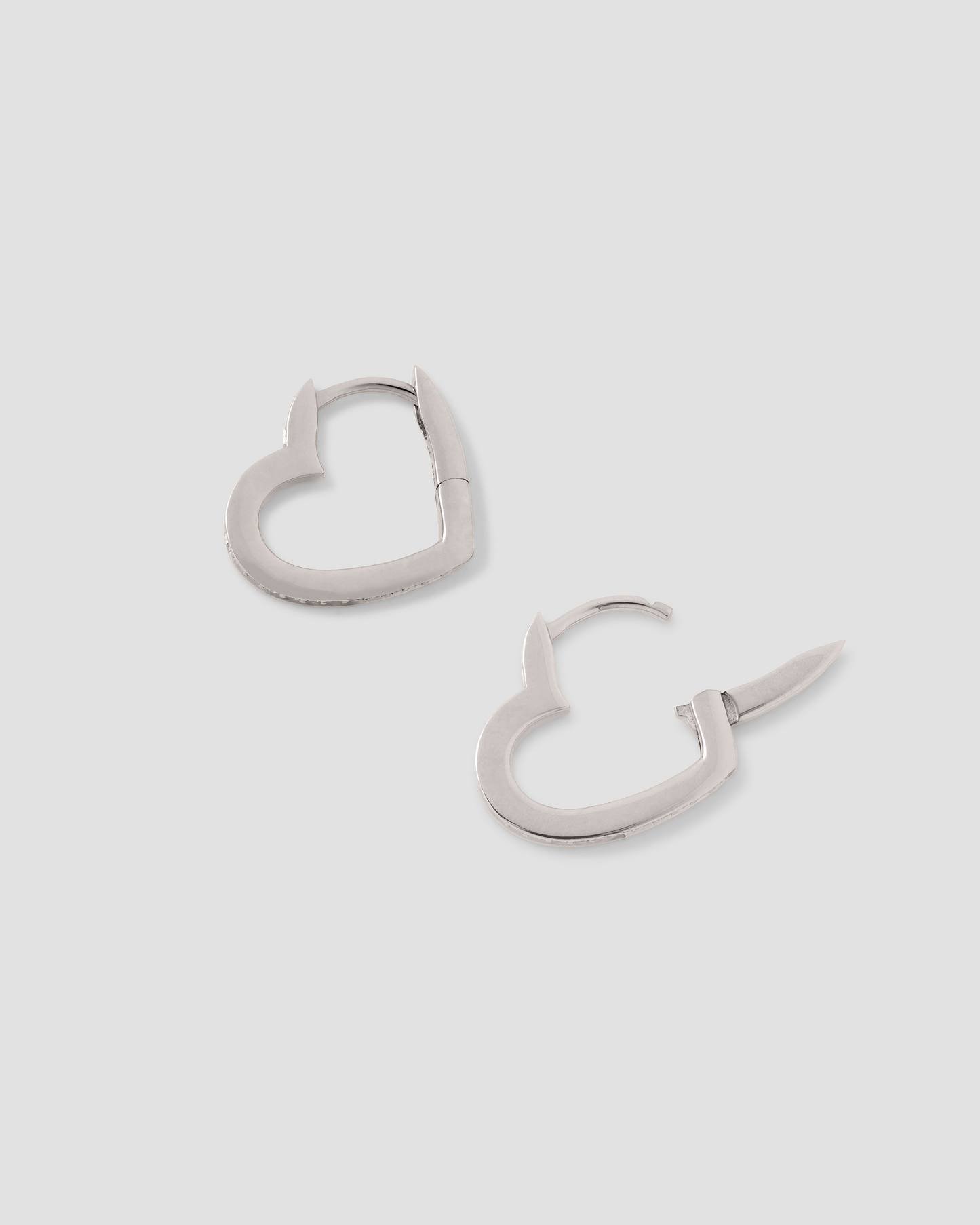 18k white gold pair