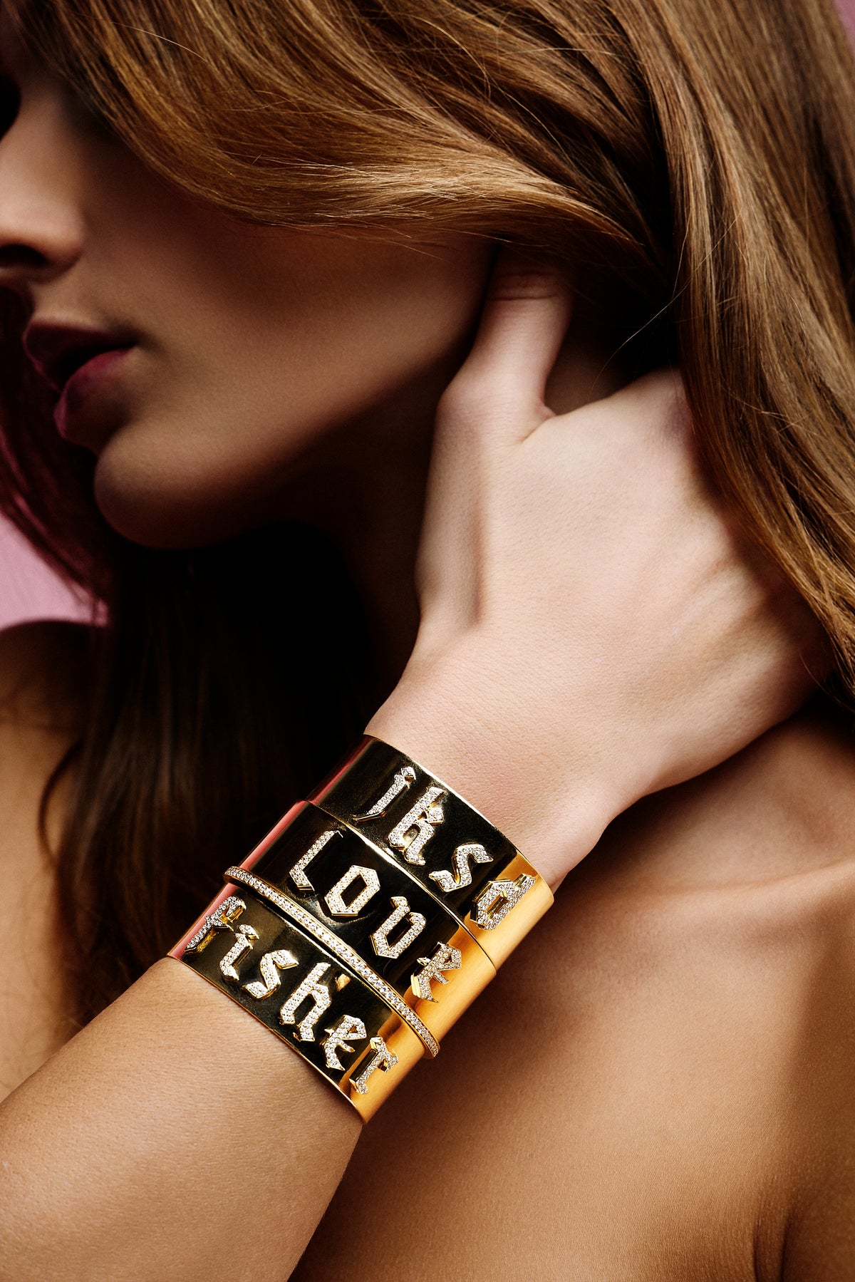 Personalized Fisher Cuff with Pavé White Diamonds gold charm - close-up detail | custom charm necklace