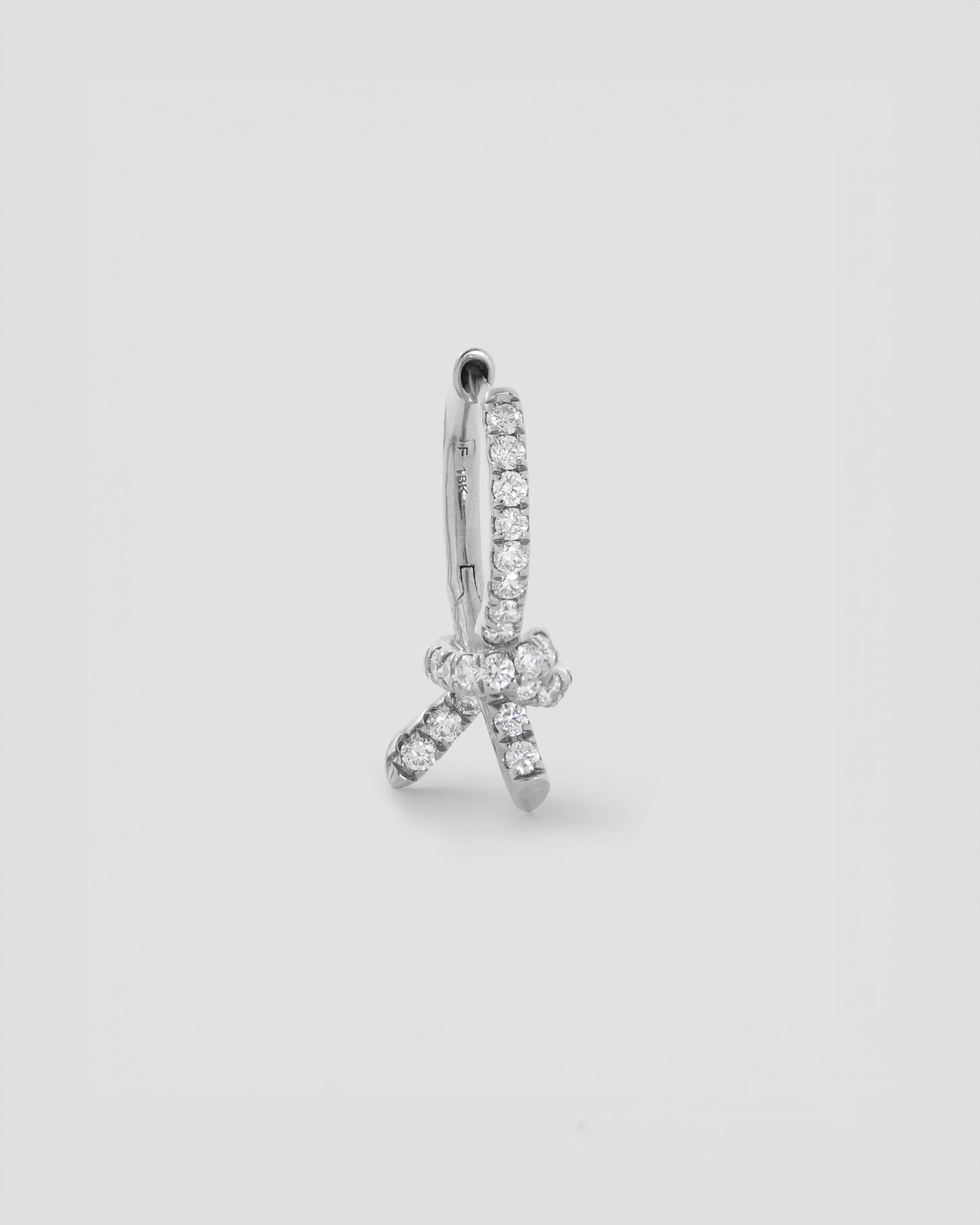 18k white gold right