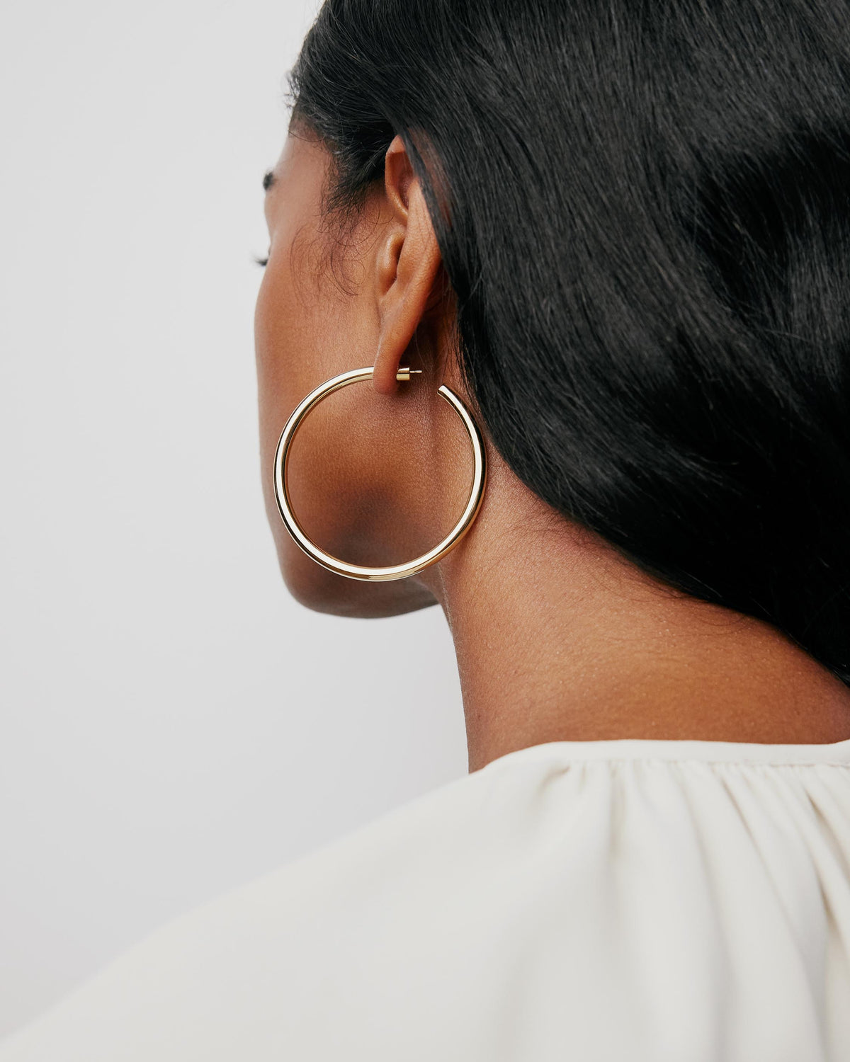 2" Lilly Hoops earring - front view | gold hoop earrings