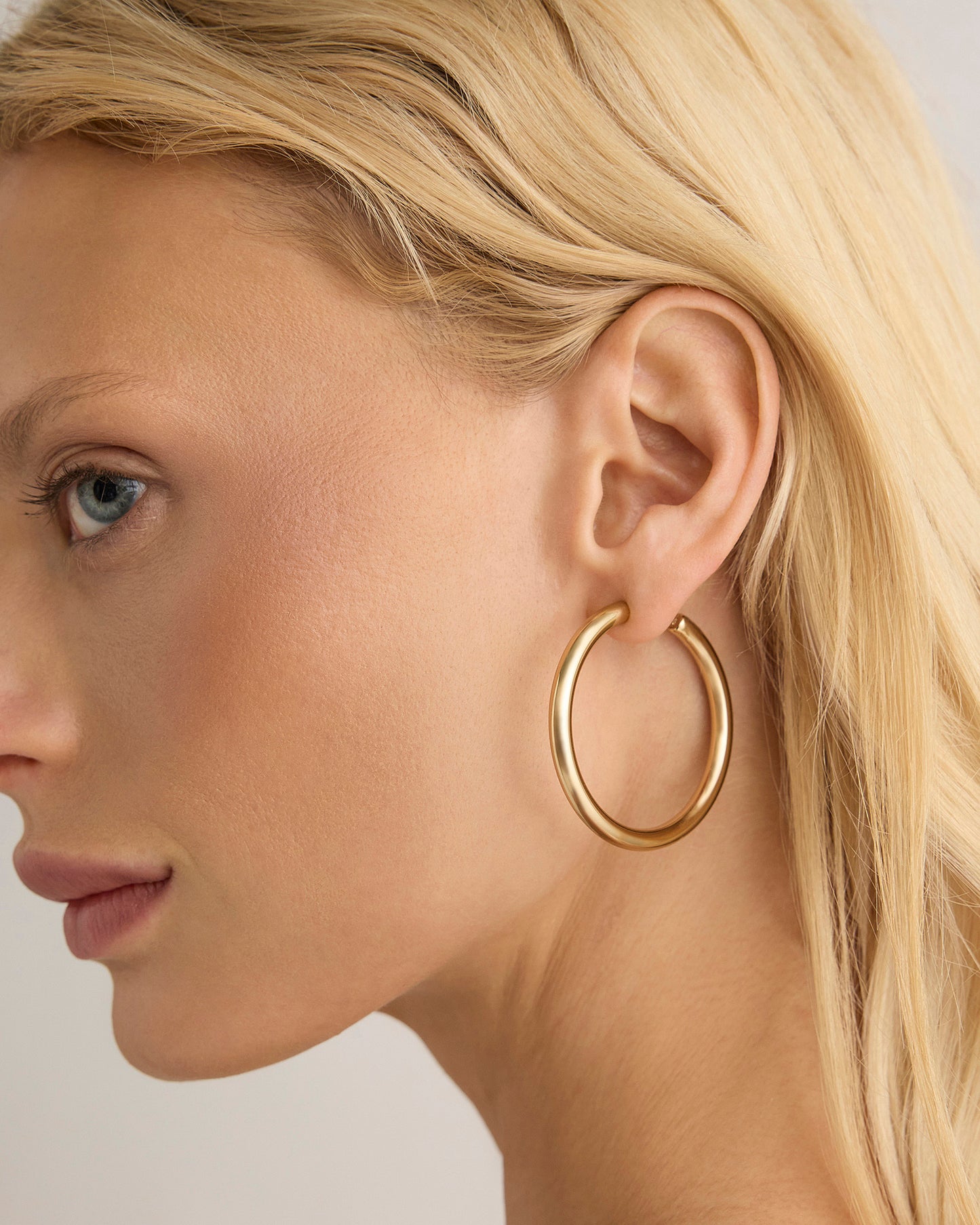 1.5" Natasha Baby Hoops