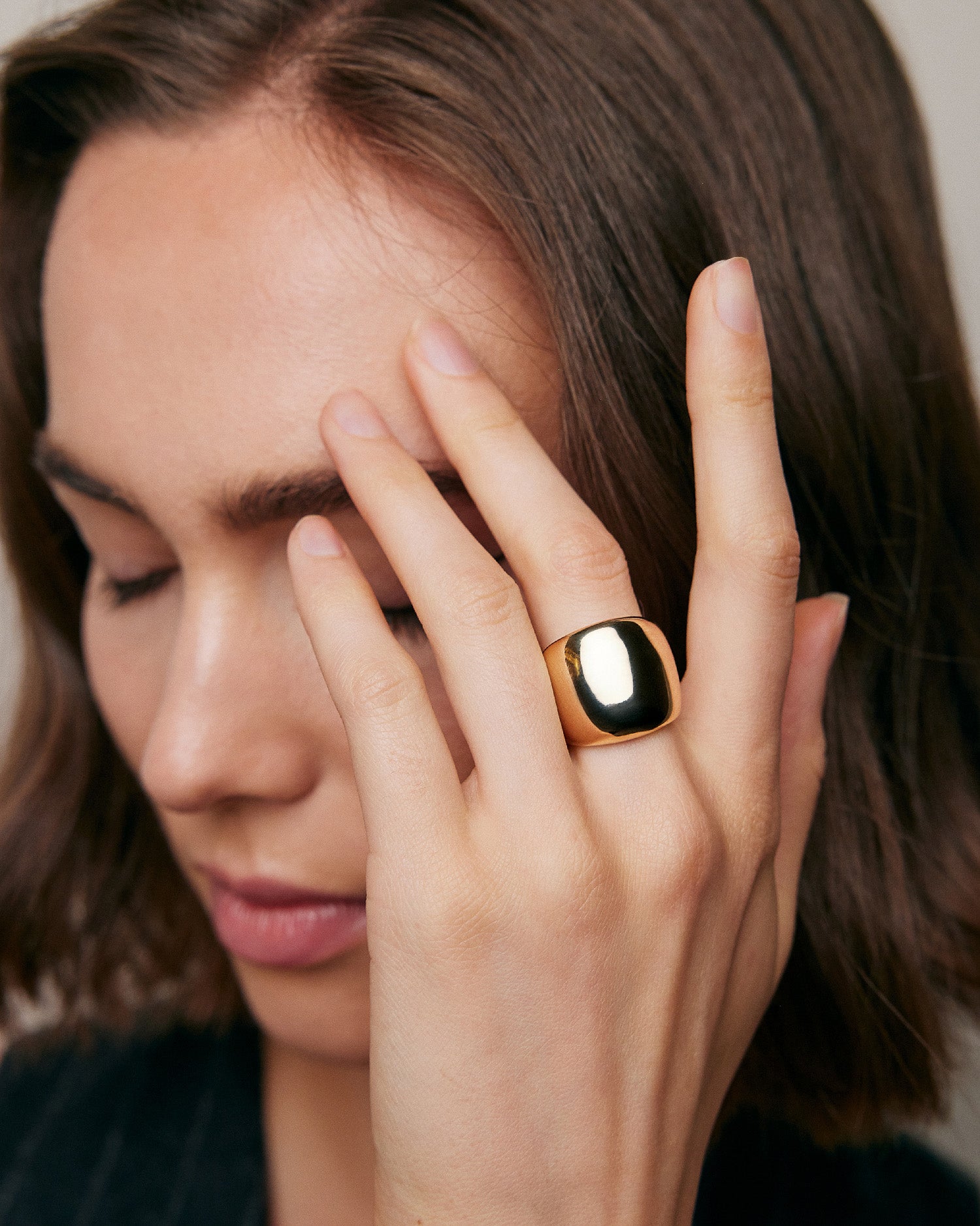 Model posing wearing Puffy Ring. 