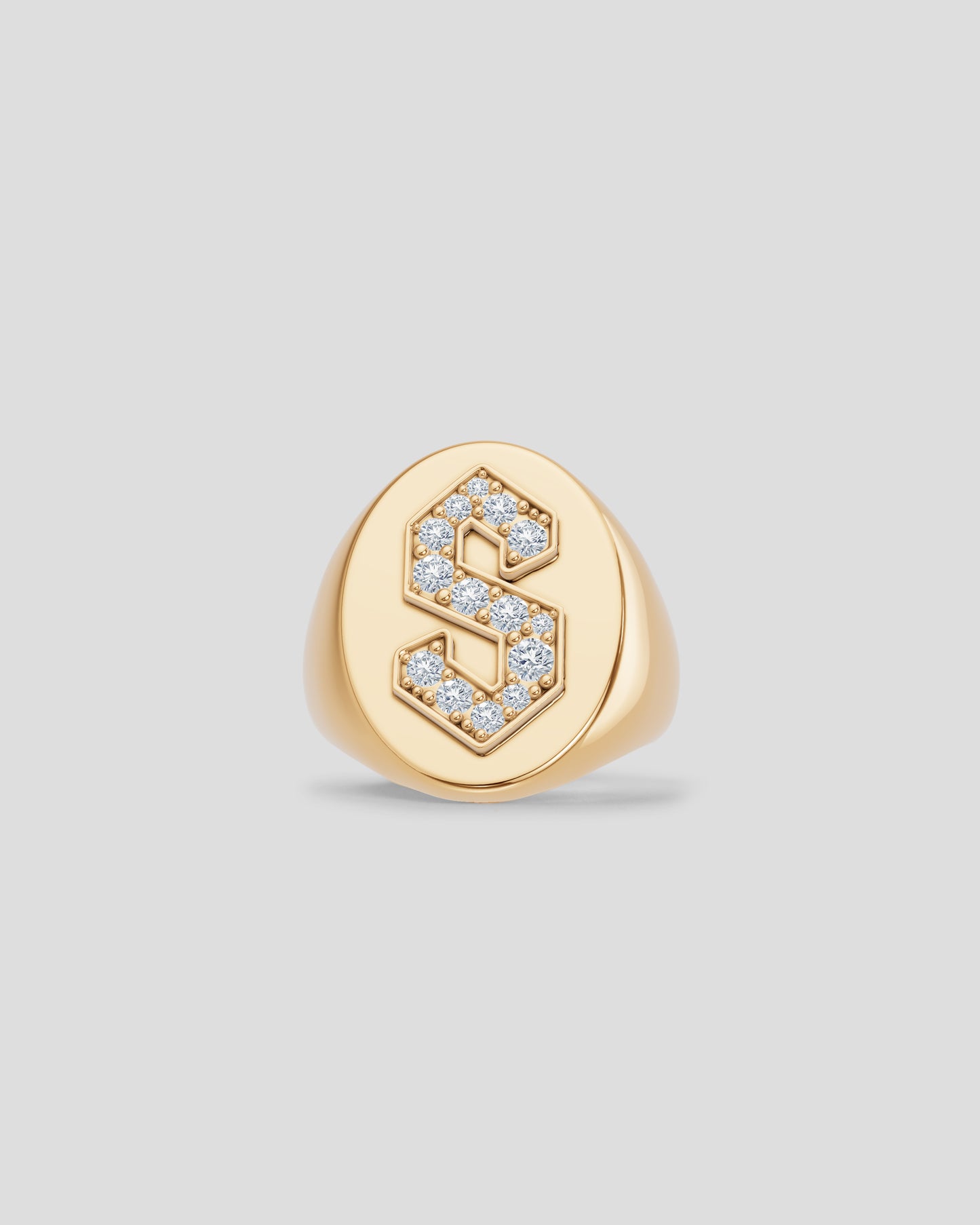 Large Signet Letter Ring with Diamonds in 18K Yellow Gold O-Z
