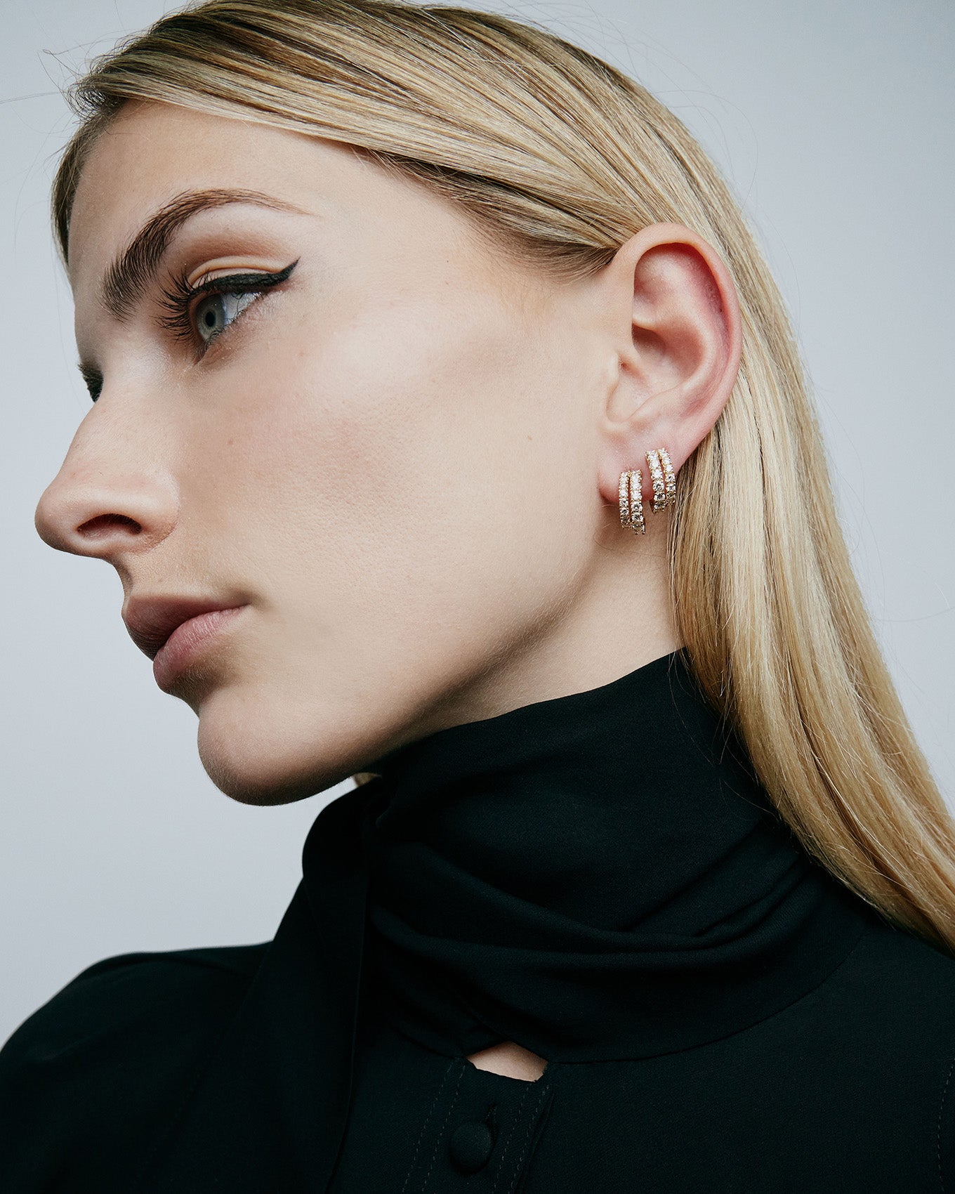 JF Lab - Round Cut Thin Double Hoops