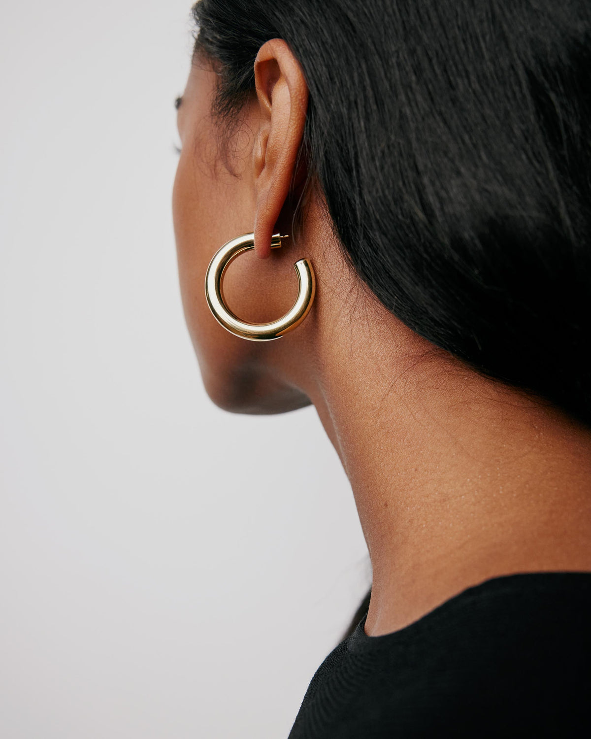 1" Samira Mini Hoops earring - front view | small gold hoop earrings