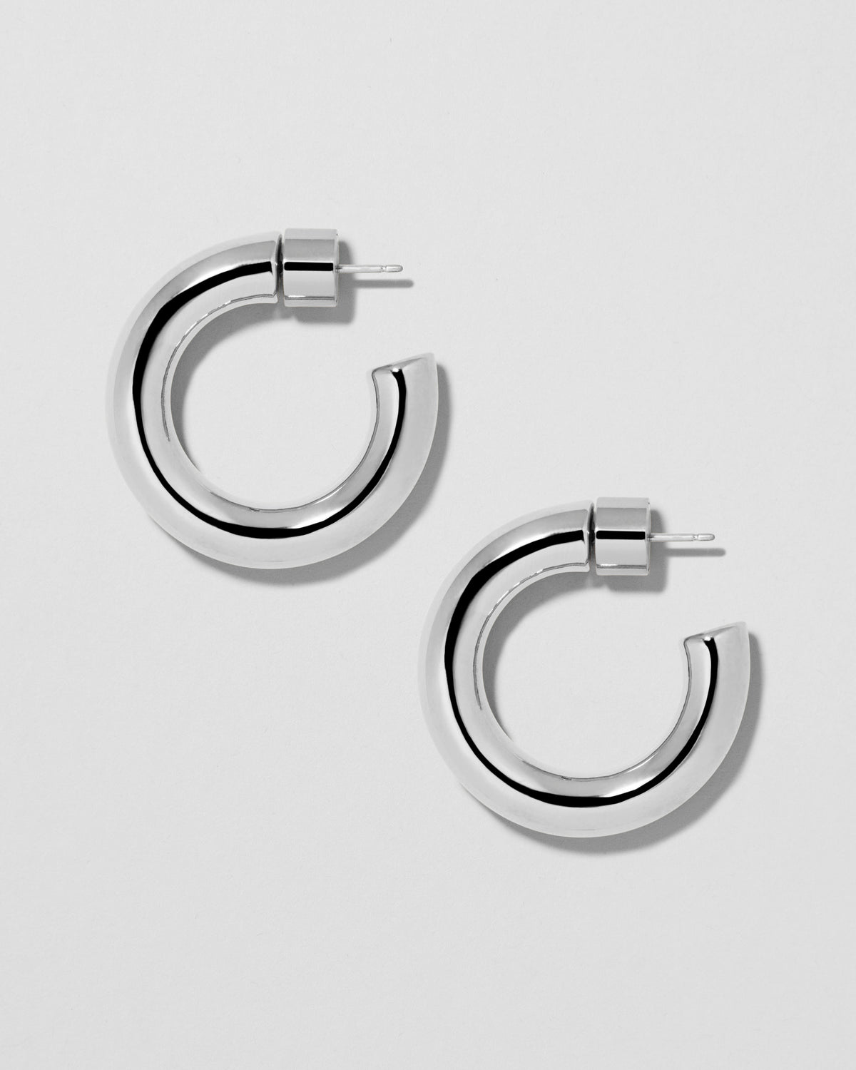 Samira Huggies earring - worn look | gold huggie earrings