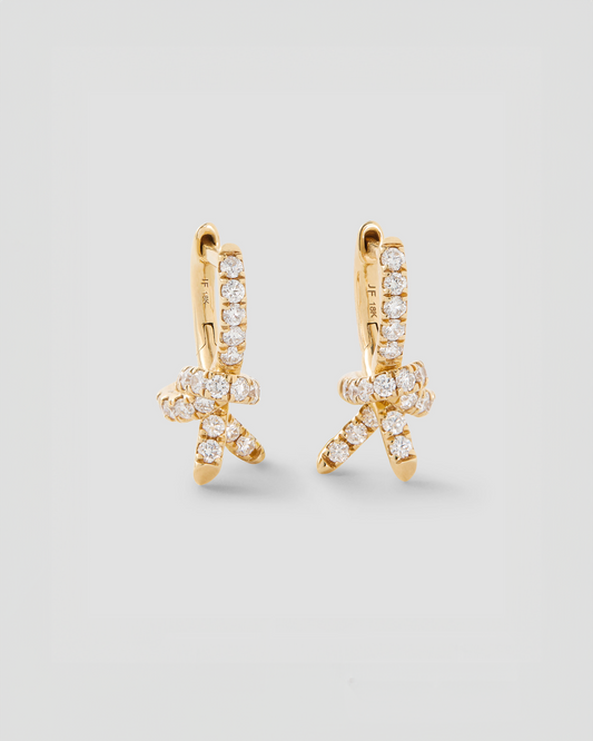 Knot Micro Huggie in 18K Yellow Gold with Pavé White Diamonds