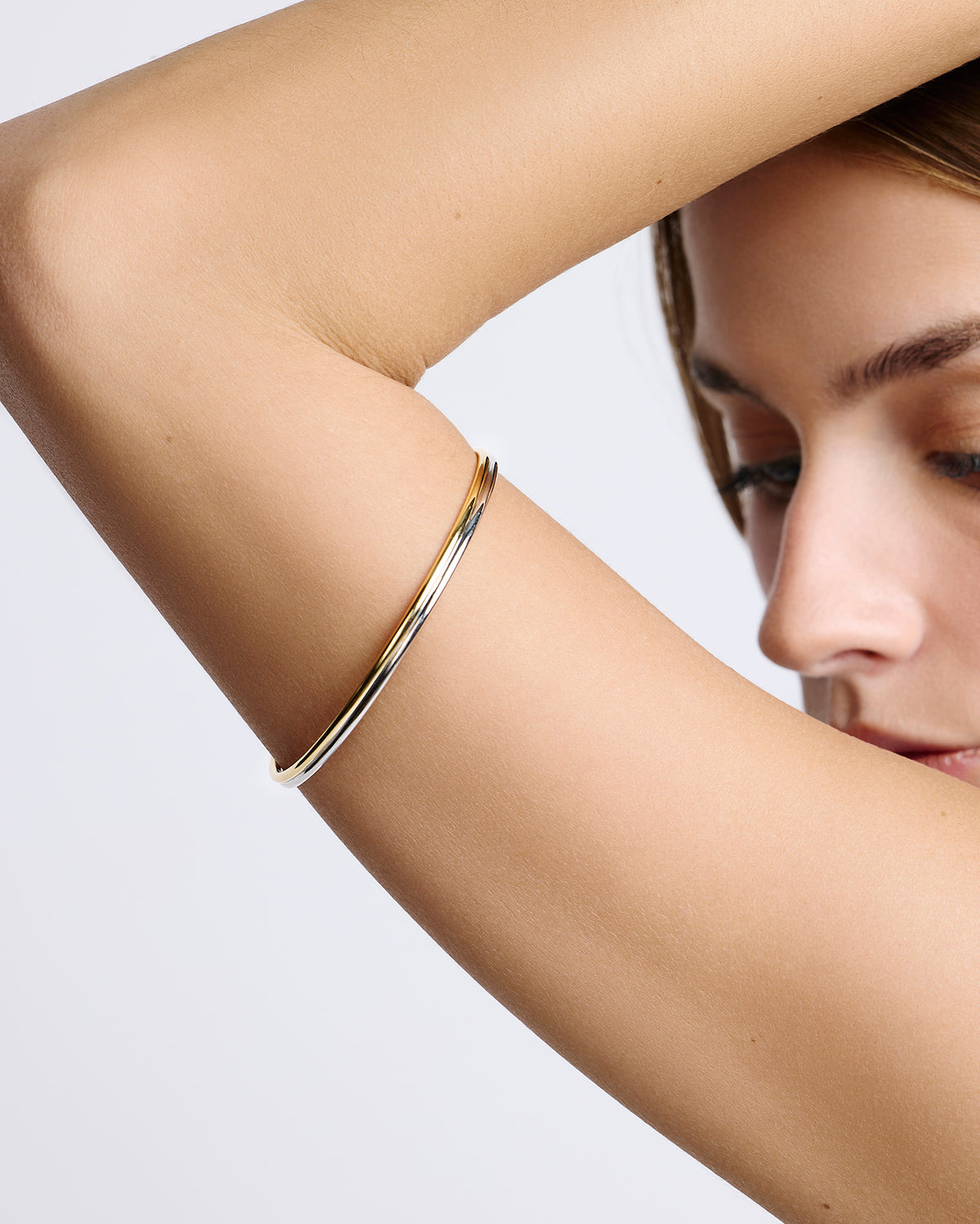 Two Tone Thread Arm Bangle bracelet - close-up detail | 14k gold bracelet